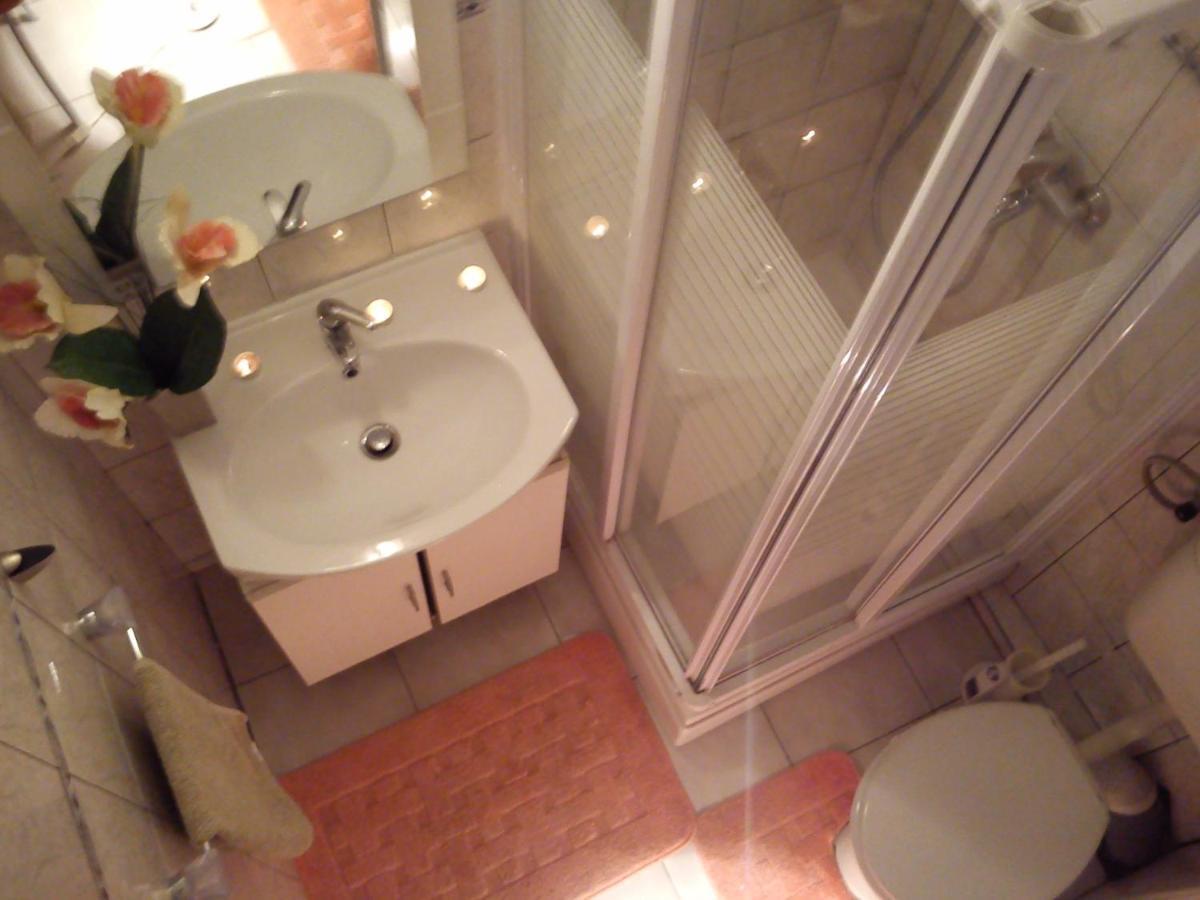 Room No3 تروغير المظهر الخارجي الصورة